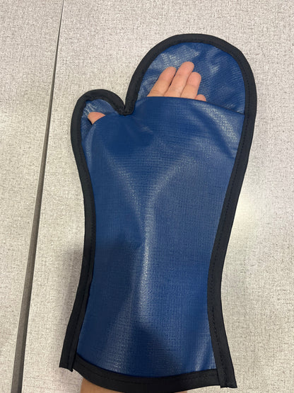 Slitted Mittens