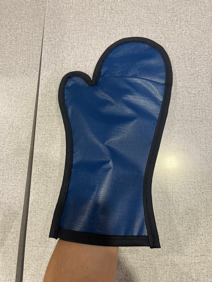 Slitted Mittens